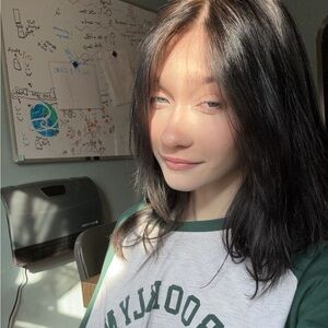 Meet your Posher, Alexus